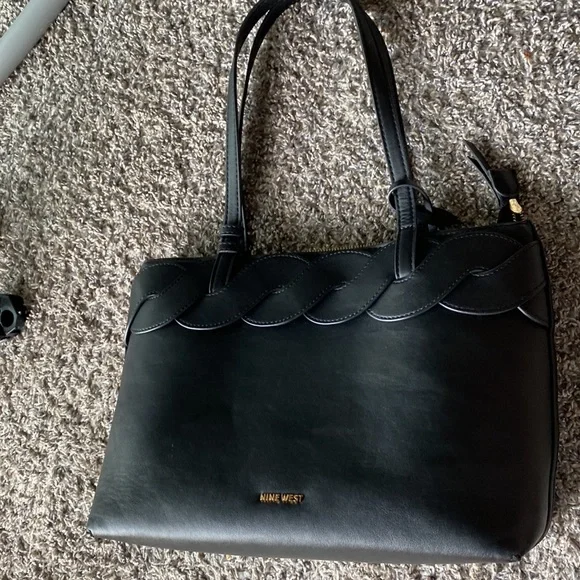 Nine West Black Shoulder Purse - Picture 4 of 14